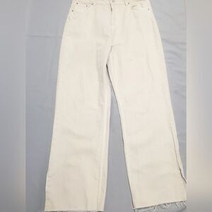 Zara Women White Washed Denim Raw hem with side slit High waist  14